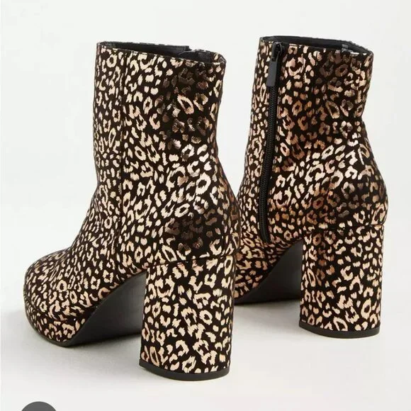 NWOT Torrid gold and black leopard print platform bootie size 9.5ww - Picture 2 of 9